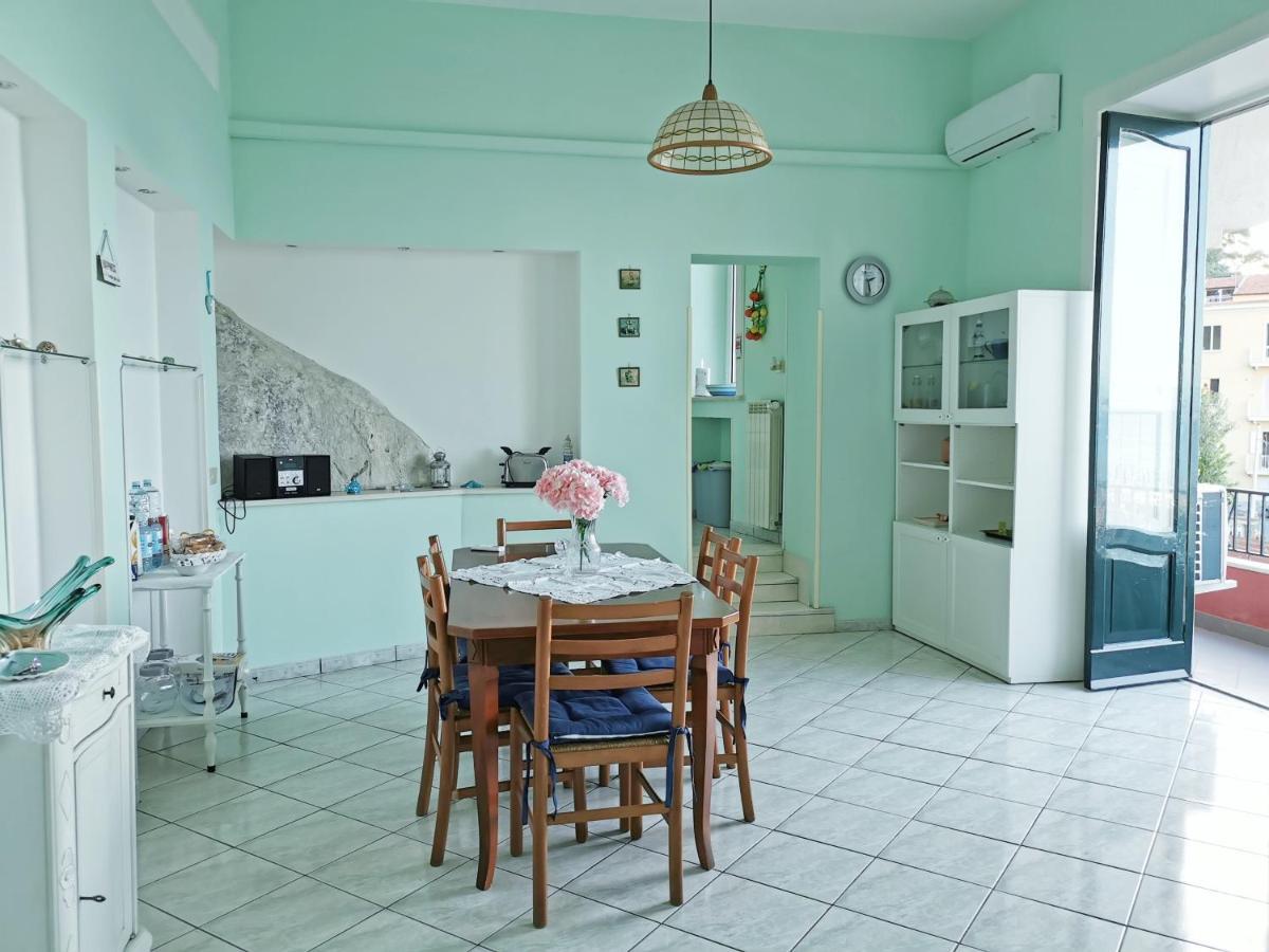 Casa Consy Apartment ซอร์เรนโต ภายนอก รูปภาพ